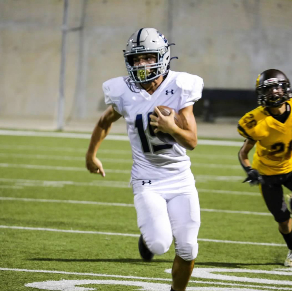 (photo) La Cueva Junior Varsity Football